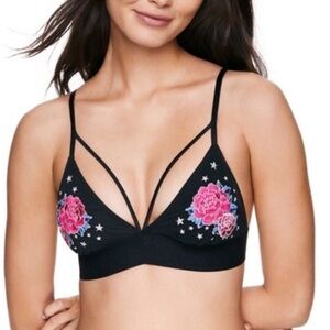 NWT PINK Victoria's Secret Embroidered Roses And Stars Bralette.